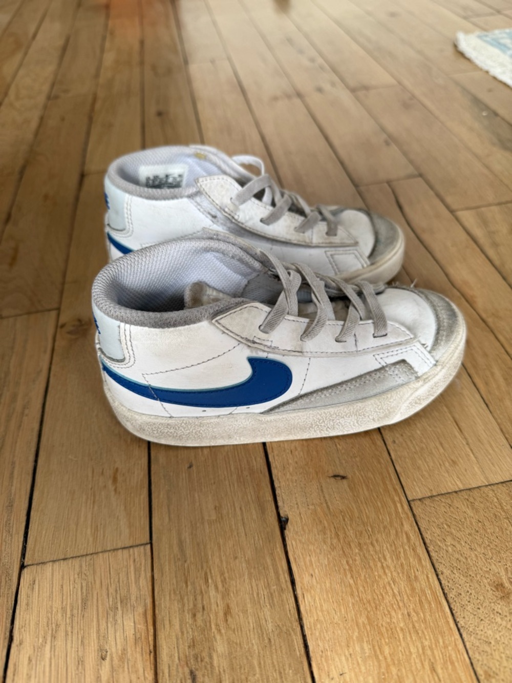 Nike Kids White and Blue Mid-Top Sneakers